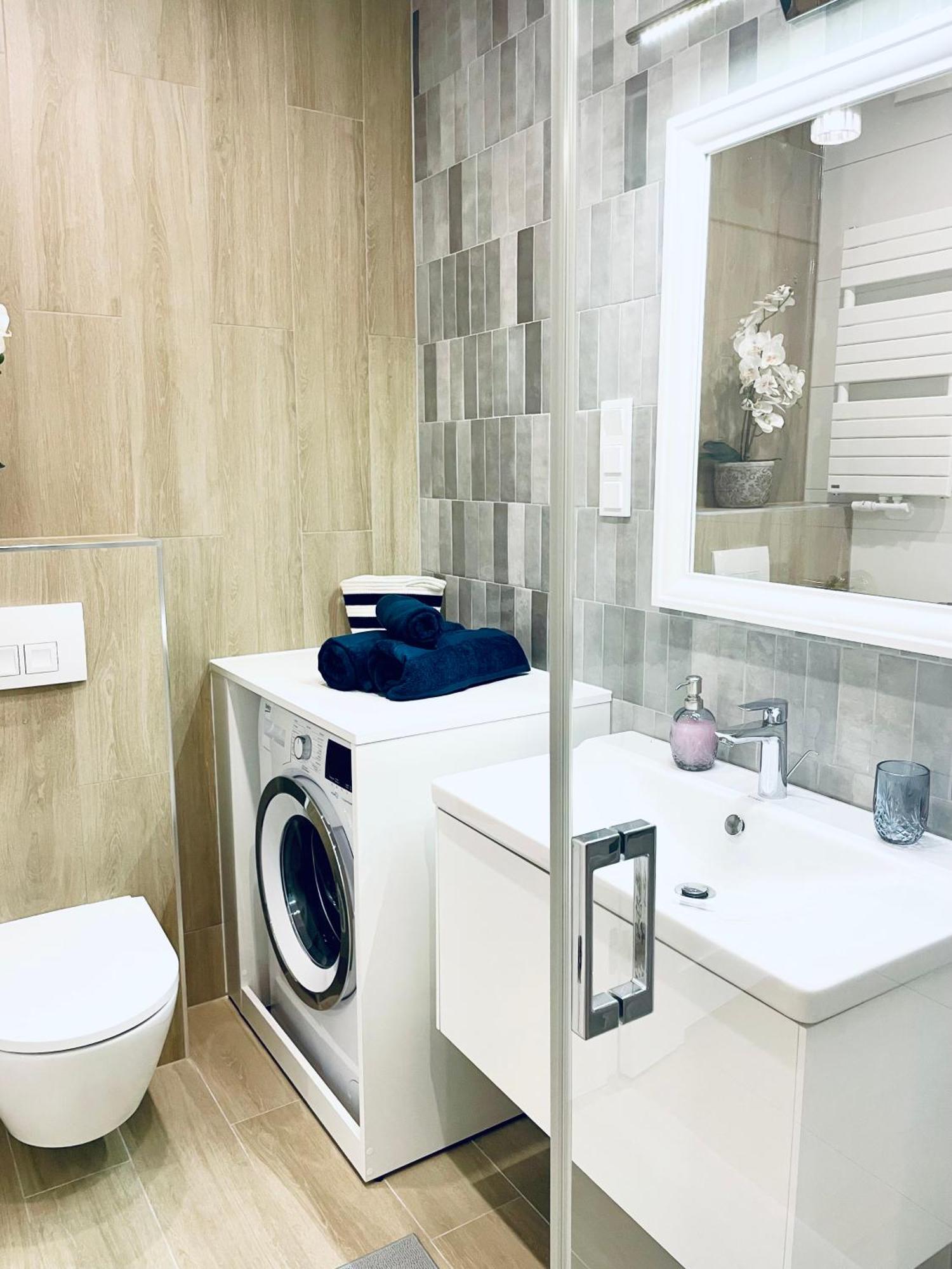 Polanki Aqua D14 Basen Sauna Fitnes Bez Limitu Parking W Cenie Kolobrzeg Bagian luar foto